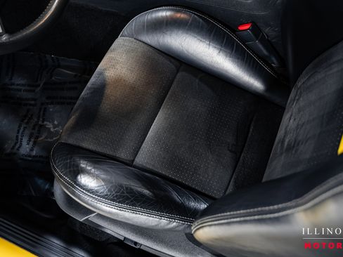 Used 2010 Dodge Challenger SRT8 w/ Special Edition Group image 19