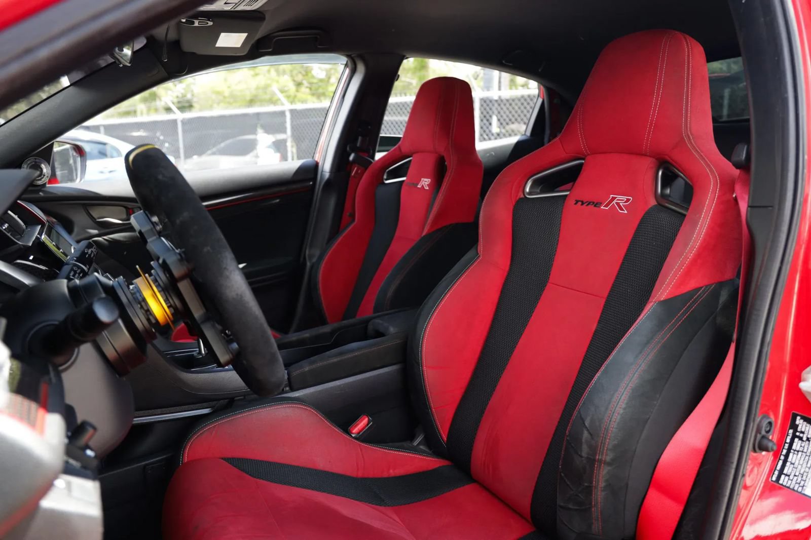 Used 2019 Honda Civic Type R image 18
