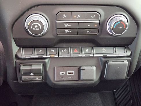 New 2026 Chevrolet Silverado 2500 Custom w/ Custom Value Package AWD/4WD image 15