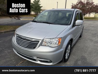Used 2011 Chrysler Town & Country Touring-L w/ Driver Convenience Group