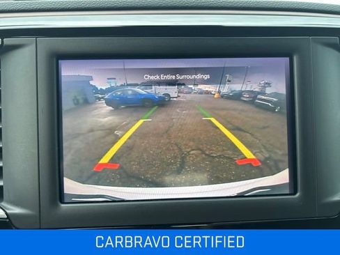 Used 2024 Chrysler Voyager LX FWD image 5