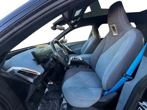 Used 2023 BMW iX xDrive50 w/ BMW I Signature Blue Package image 9