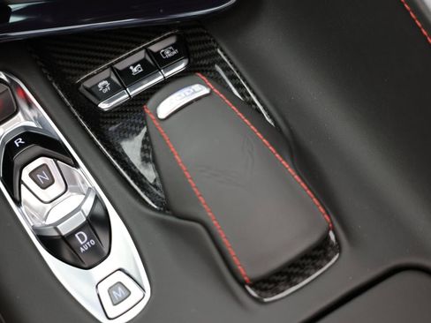 Used 2025 Chevrolet Corvette Z06 w/ Z07 Performance Package image 31