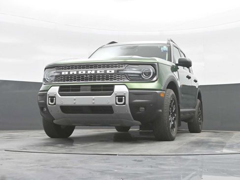 Certified 2025 Ford Bronco Sport Badlands w/ Badlands Tech Package AWD/4WD image 23