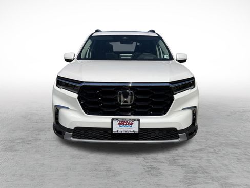 Certified 2023 Honda Pilot Elite image 2