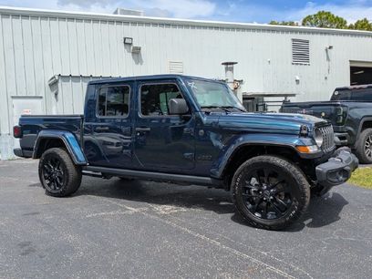 Certified 2025 Jeep Gladiator Sport