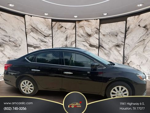 Used 2019 Nissan Sentra S FWD image 7