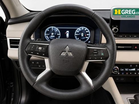 Used 2024 Mitsubishi Outlander SEL Black Edition AWD/4WD image 13