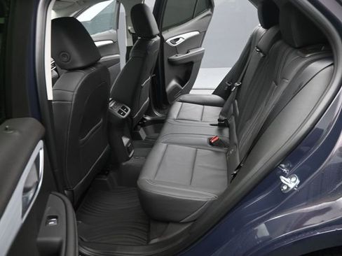 New 2026 Buick Envision Avenir image 13