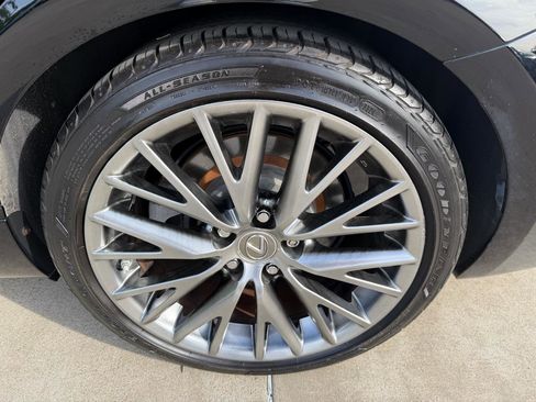 Used 2017 Lexus IS 200t image 8