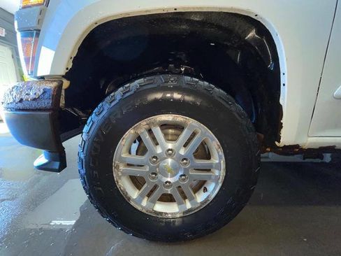 Used 2009 Chevrolet Colorado LT image 11