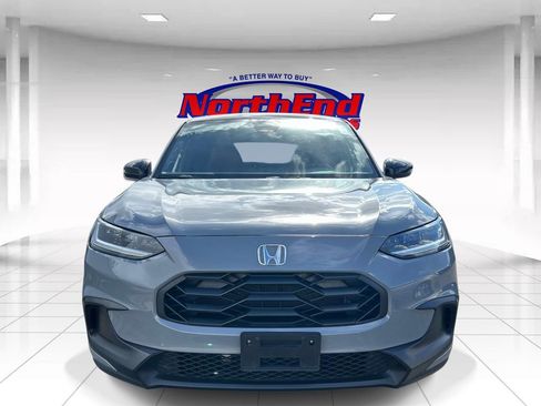 Used 2025 Honda HR-V Sport image 8