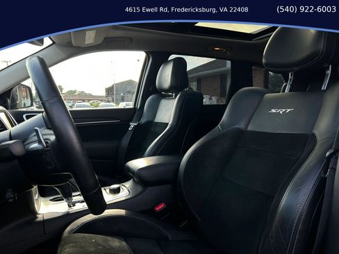 Used 2013 Jeep Grand Cherokee SRT8 w/ Trailer Tow Group IV AWD/4WD image 10