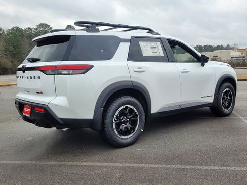 New 2026 Nissan Pathfinder Rock Creek w/ Rock Creek Premium Package AWD/4WD image 3