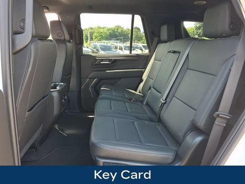 Used 2026 Chevrolet Tahoe Z71 AWD/4WD image 18