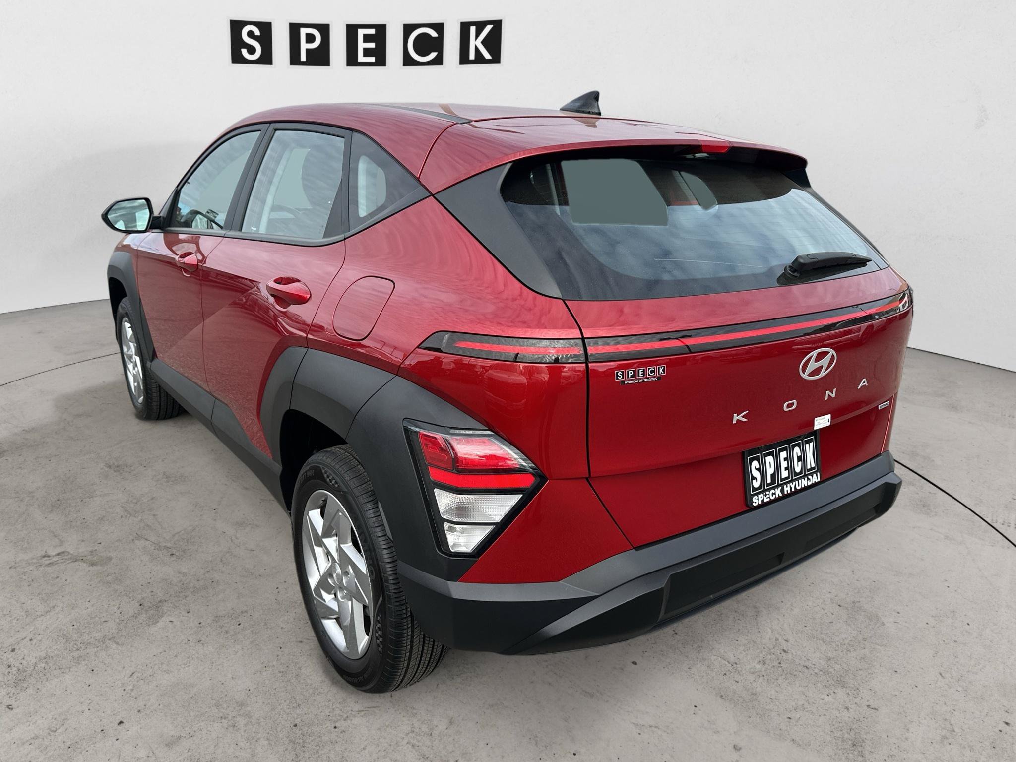 Used 2026 Hyundai Kona SE AWD/4WD image 3