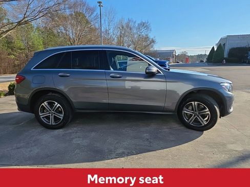 Used 2018 Mercedes-Benz GLC 300 4MATIC image 10