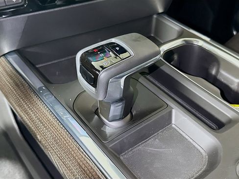 Certified 2026 Chevrolet Silverado 1500 LT Trail Boss w/ Convenience Package II AWD/4WD image 15