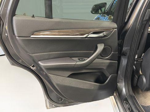 Used 2018 BMW X1 xDrive28i AWD/4WD image 27