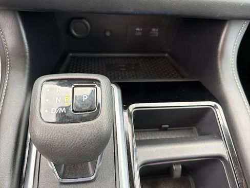 Used 2024 Nissan Pathfinder SL w/ SL Premium Package AWD/4WD image 24