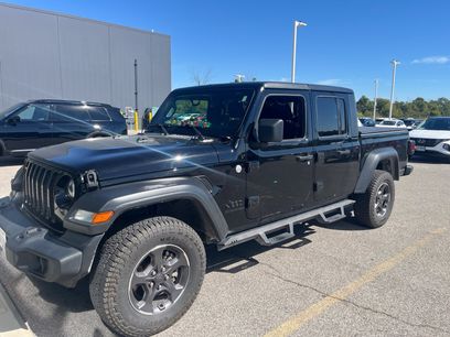Used 2020 Jeep Gladiator Sport w/ Quick Order Package 24S