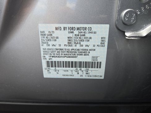 Used 2023 Ford Explorer XLT w/ Equipment Group 202A AWD/4WD image 27