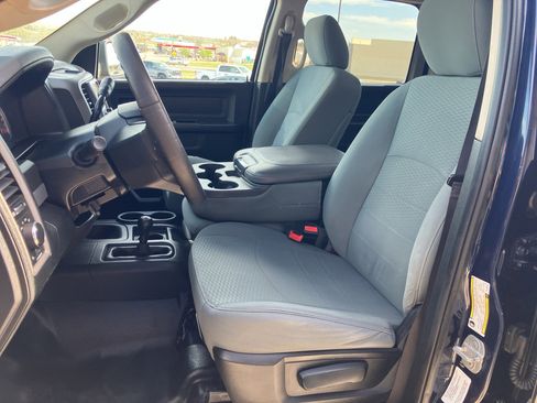 Used 2014 RAM 2500 Tradesman w/ Popular Equipment Group image 9