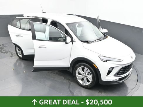 Used 2025 Buick Encore GX Preferred image 62