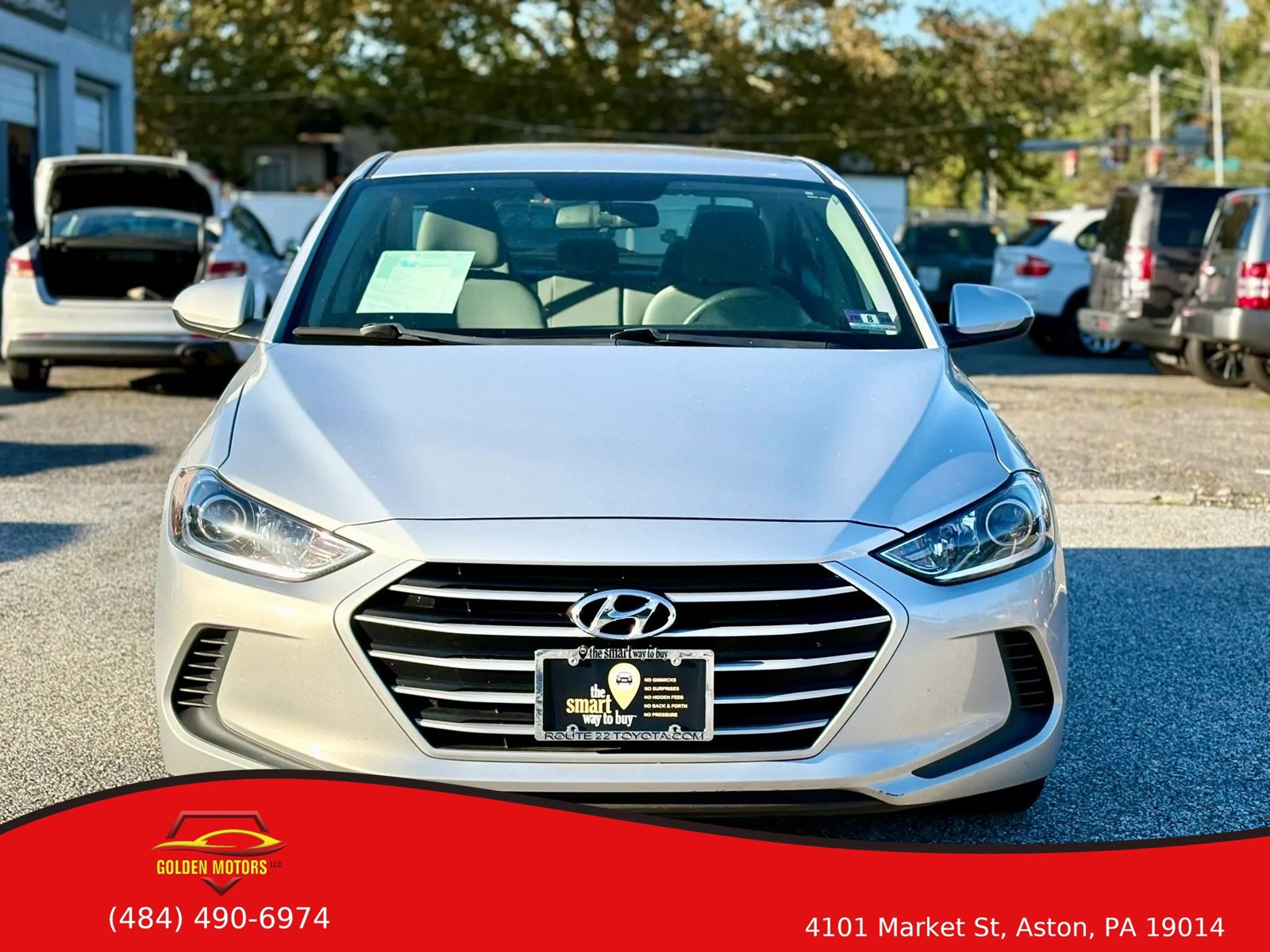 Used 2017 Hyundai Elantra SE FWD image 2