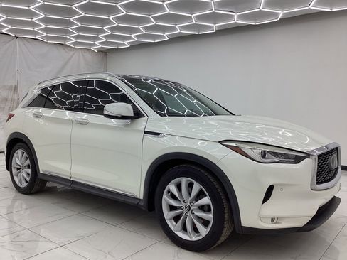 Used 2019 INFINITI QX50 Essential w/ Premium Audio Package AWD/4WD image 7
