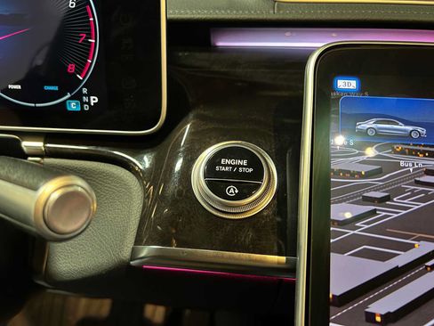Certified 2023 Mercedes-Benz S 580 4MATIC Sedan image 32