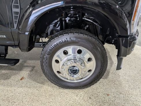 Used 2026 Ford F450 Platinum AWD/4WD image 15