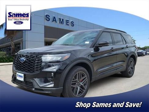 New 2026 Ford Explorer ST-Line w/ ST-Line Street Pack image 1