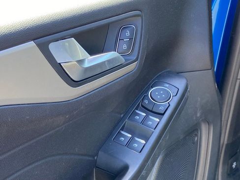 Used 2021 Ford Escape SE FWD image 7