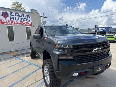 Used 2019 Chevrolet Silverado 1500 LT Trail Boss AWD/4WD image 3