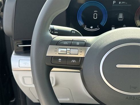 New 2026 Hyundai Kona SE image 25