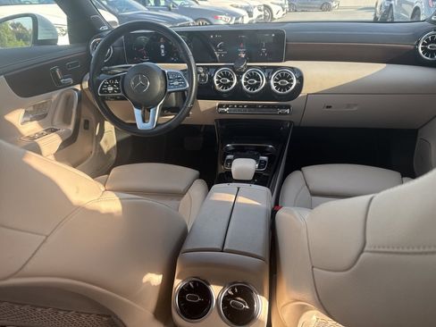 Certified 2020 Mercedes-Benz CLA 250 image 7