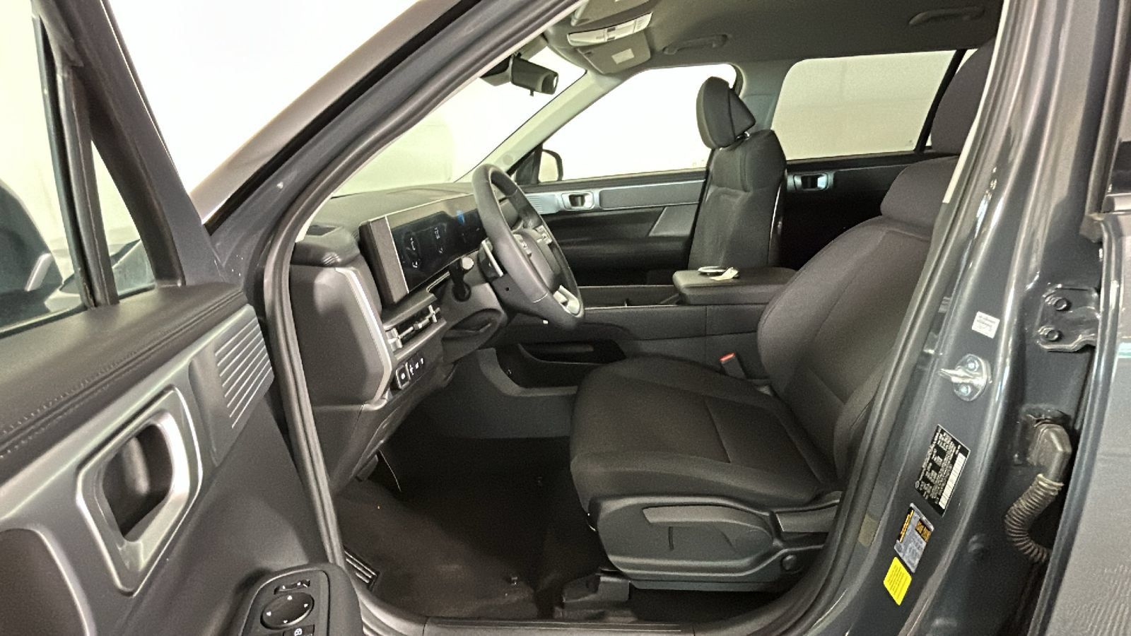 Used 2026 Hyundai Santa Fe SE FWD image 13