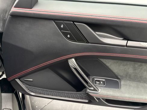 Certified 2025 Porsche 911 GT3 RWD image 19