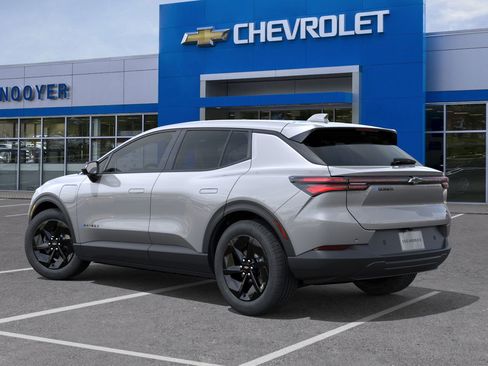 New 2026 Chevrolet Equinox EV LT image 27