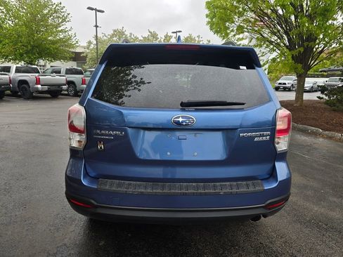 Used 2017 Subaru Forester 2.5i Limited AWD/4WD image 6