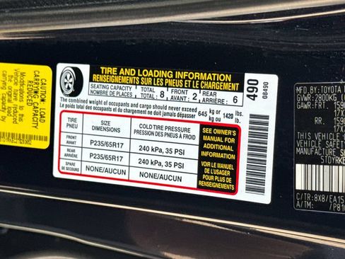 Used 2026 Toyota Sienna XLE FWD image 52