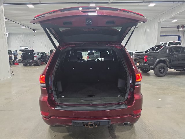 Used 2022 Jeep Grand Cherokee Laredo X AWD/4WD image 28