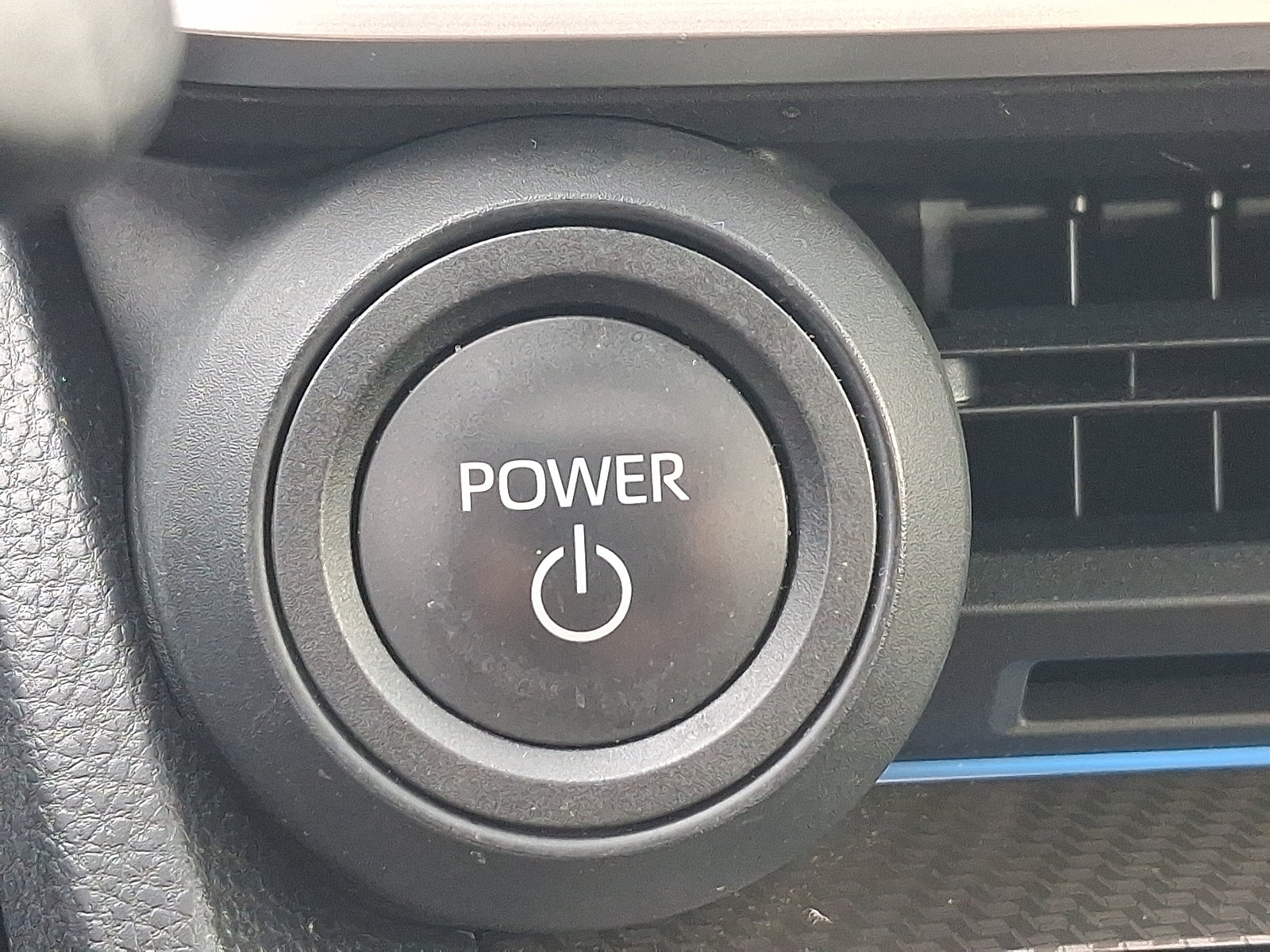 Certified 2024 Toyota Prius XLE AWD/4WD image 24