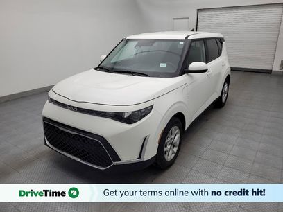 Used 2025 Kia Soul LX w/ LX Technology Package