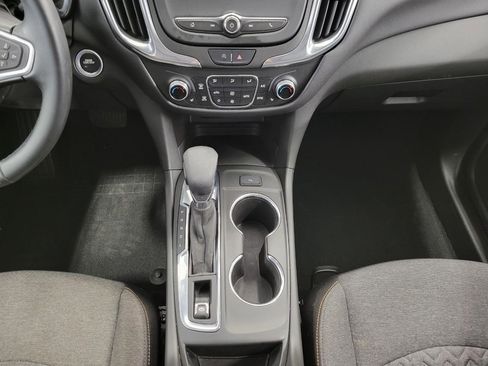 Certified 2023 Chevrolet Equinox LT AWD/4WD image 16