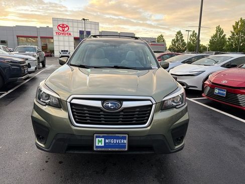 Used 2020 Subaru Forester Premium AWD/4WD image 2