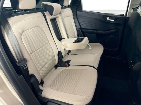 Used 2021 Ford Escape SE w/ Convenience Package image 40