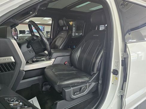 Used 2017 Ford F150 Platinum w/ Technology Package image 8