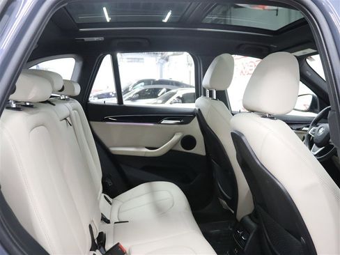 Used 2021 BMW X1 xDrive28i w/ Convenience Package image 21